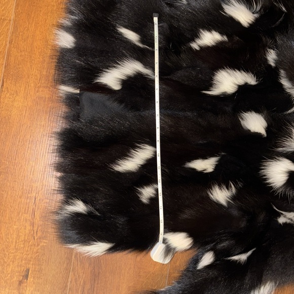 Fox Fur Jacket - Picture 3 of 6